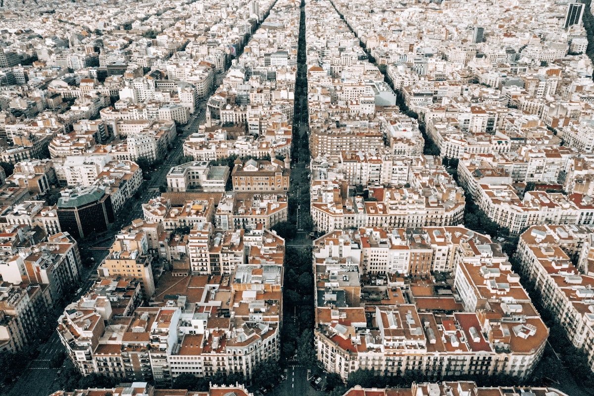Ensanche de Barcelona visto desde el aire
